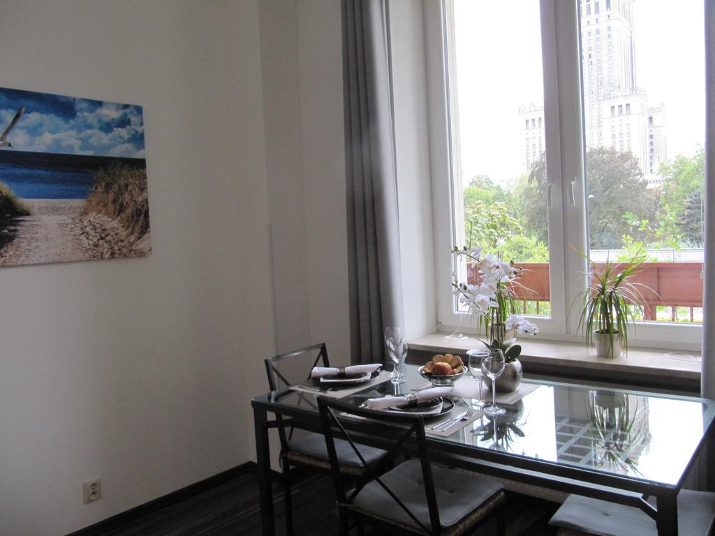 Amber Apartments Palac Kultury Varşovia Exterior foto