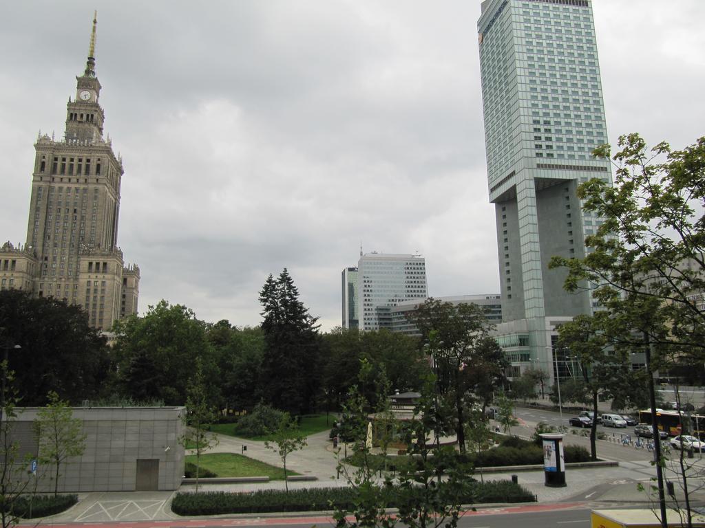 Amber Apartments Palac Kultury Varşovia Exterior foto